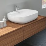 Vanity unit with washbasin